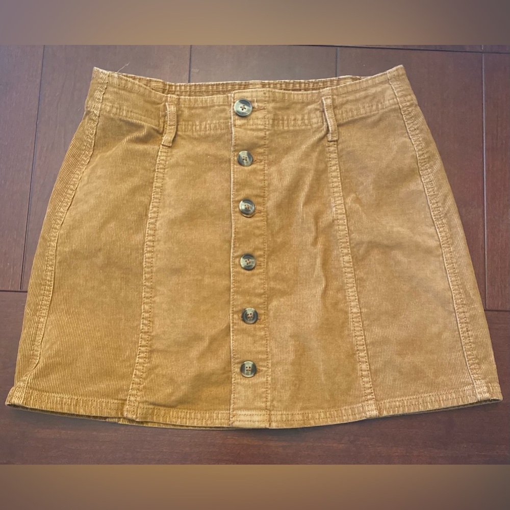 AE Corduroy Button-Up Skirt